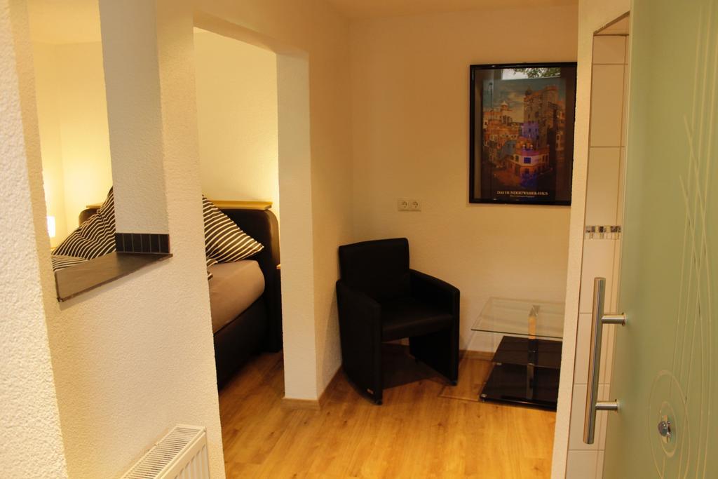 Fe Wo Am Alten Rathaus Andernach Room photo